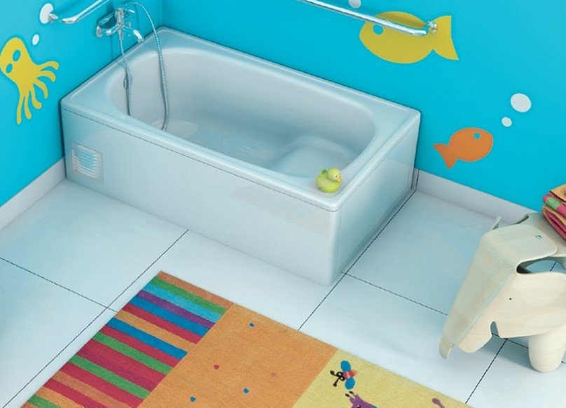 картинка Стальная ванна BLB Europa сидячая 120x70 см от магазина Одежда+